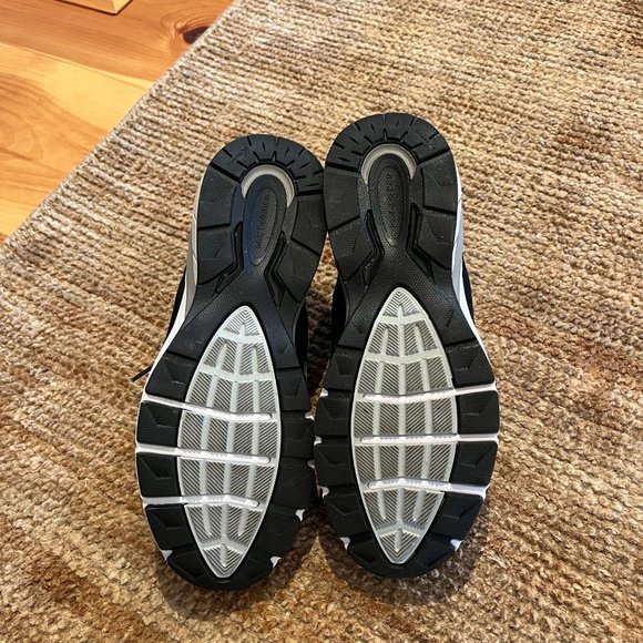 New Balance 990v5 navy size 10 - Picture 2 of 3